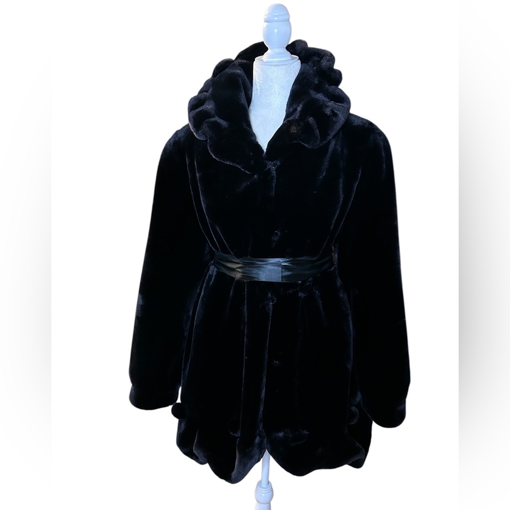 Gilani Collection 1986 Faux Fur Women's Plush  Coat - M-L - Picture 2 of 13